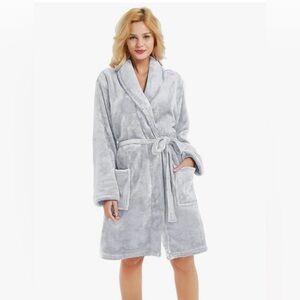 Daniel Buchler Plush Grey Robe